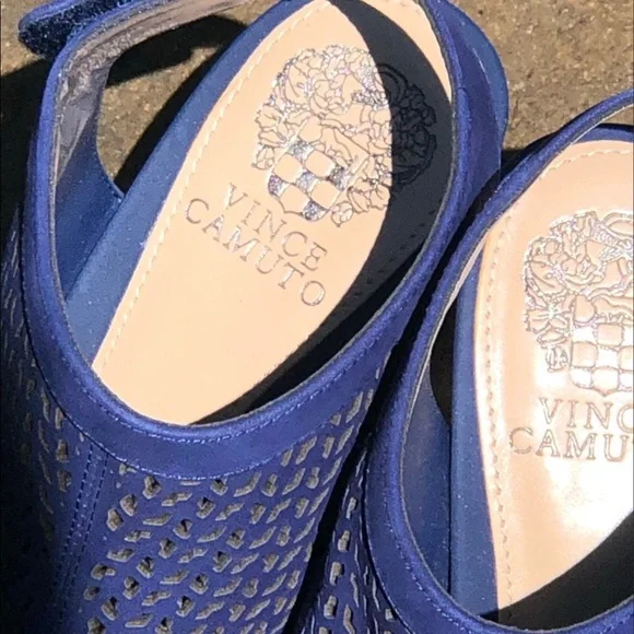 Vince Camuto Dastana Blue Sandals Peep toe sz 9 - Picture 8 of 10